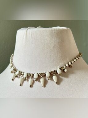 Vintage Milk Glass & Rhinestone Choker Necklace Pin Up 50s 60s Housewife Classic